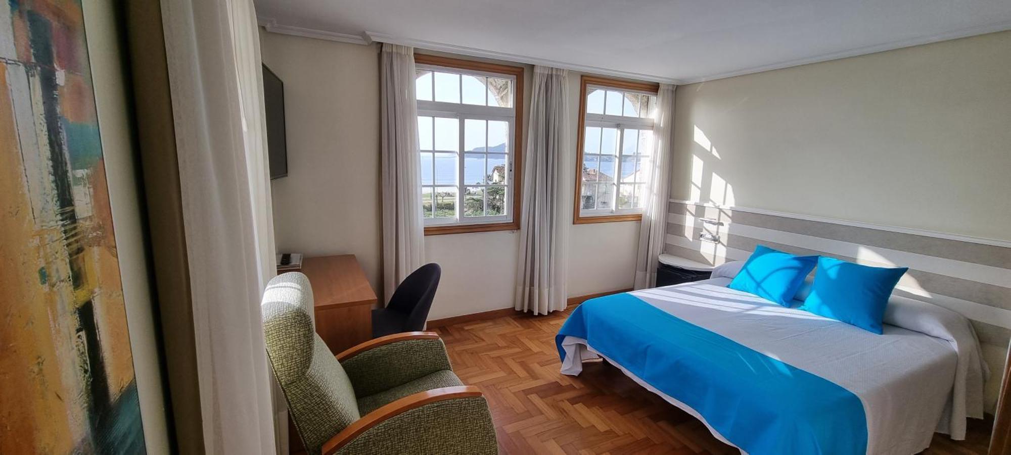 Miramar Hotel 3*